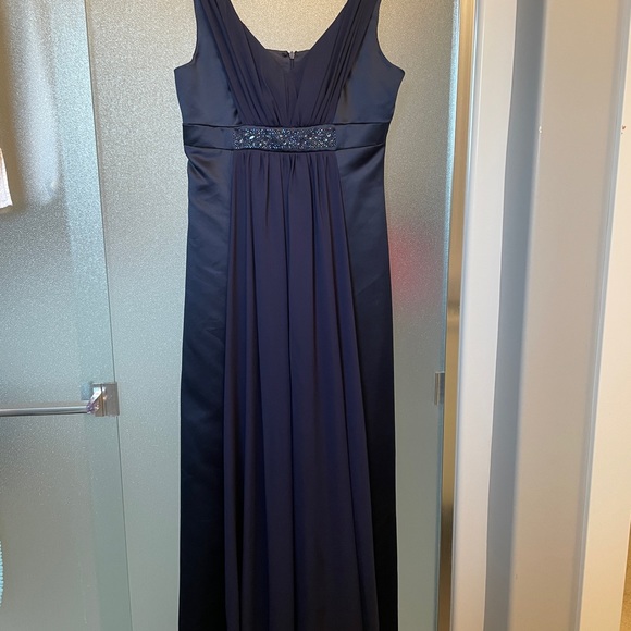 Full Length Navy Formal Dress - Picture 2 of 10